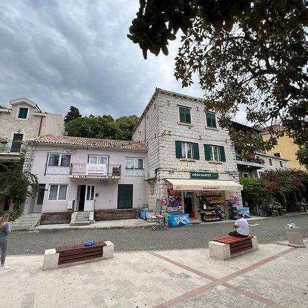 Apartments Astoria Hn Herceg Novi Luaran gambar